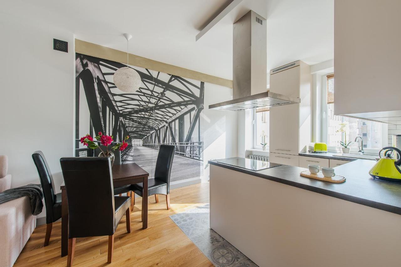 Dworzec Centralny P&O Serviced Apartments Varsovia Exterior foto