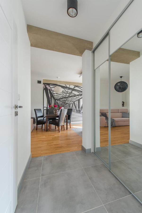 Dworzec Centralny P&O Serviced Apartments Varsovia Exterior foto